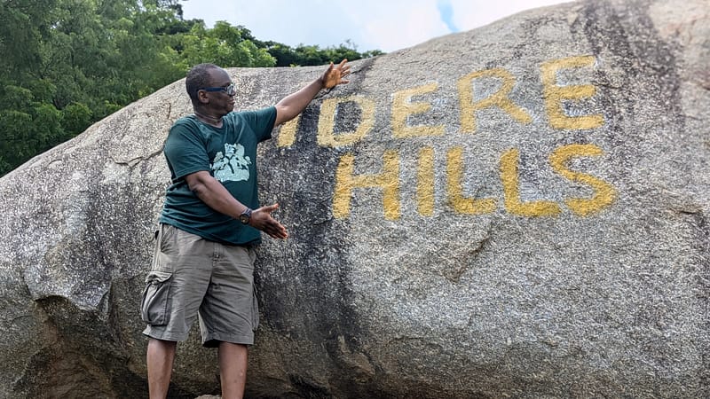 Idere Hiking with Tee'Crown